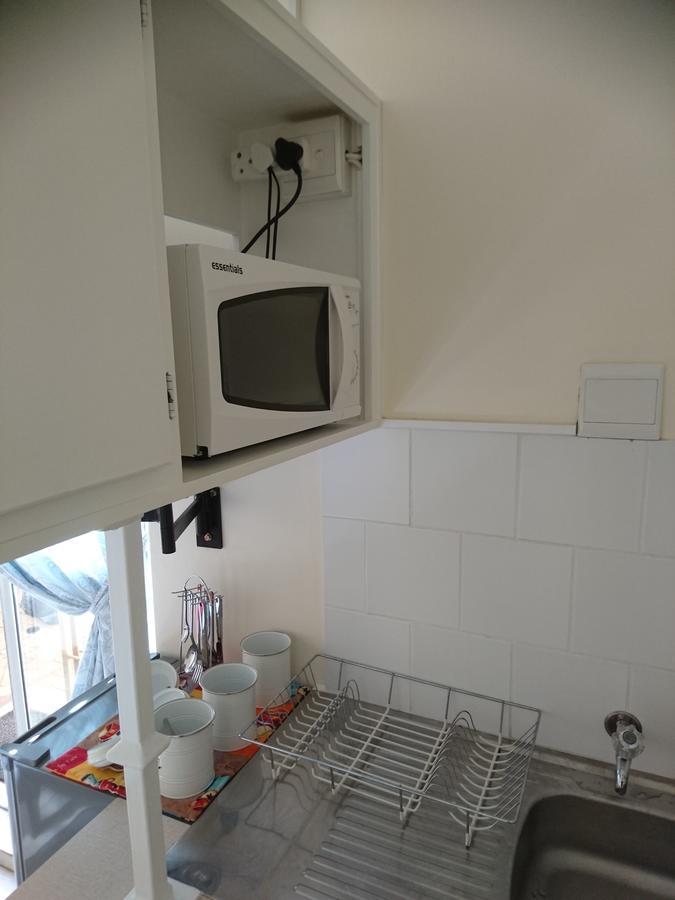 Chanelle Self Catering Bloemfontein Esterno foto